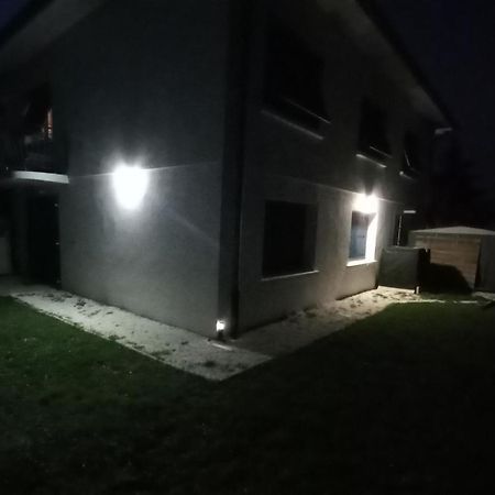 Plaisir Des Pres - Appartement T3, Jardin, Parking Chaponost Eksteriør billede