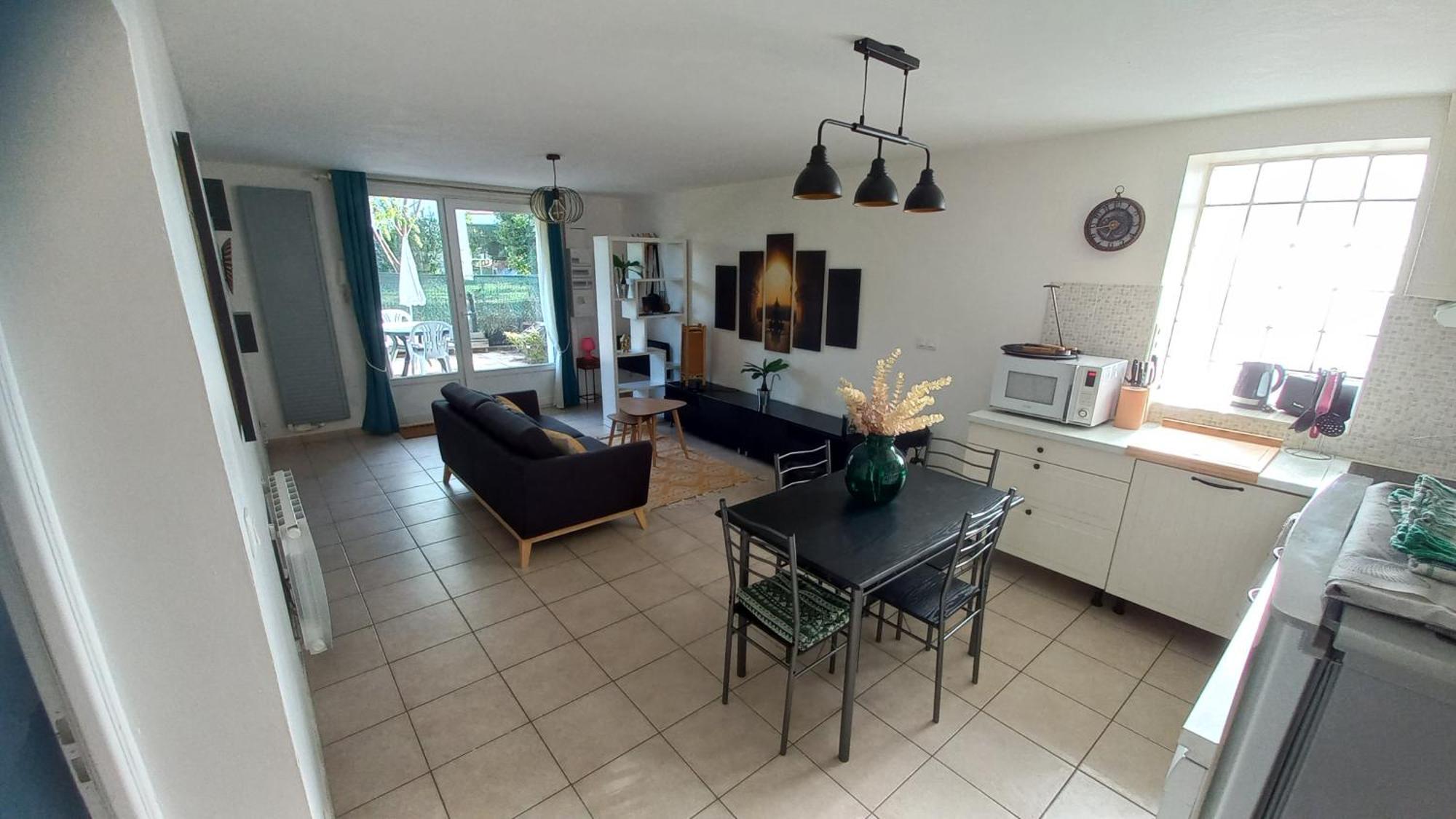 Plaisir Des Pres - Appartement T3, Jardin, Parking Chaponost Eksteriør billede